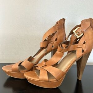 Guess platform sandals